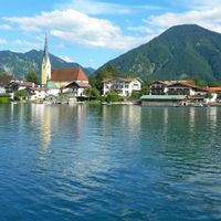 View from the lake to Tegernsee with mountains in the background