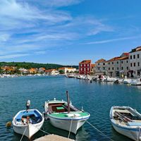 Harbour Stari Grad