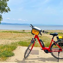Bicycle with sea view