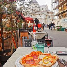 Pizza at the Piazza