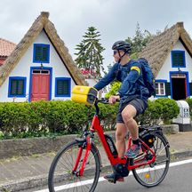 Cyclist in Santana