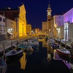 Kanal in Chioggia bei Nacht