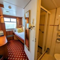 Single Cabin, MS RIGOLETTO