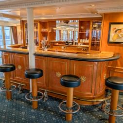 MS Casanova Bar