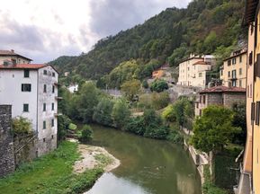 Ausblick auf Fluss nahe Florenz