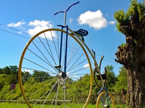 Historisches Riesen-Fahrrad in Palanga