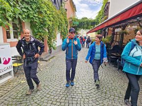 Wandergruppe in Rüdesheim