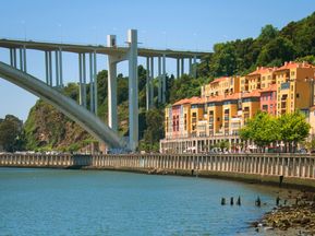 Brücke bei Porto