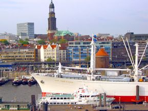 Blick auf den Hafen von Hamburg