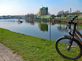 Bike along the Ruhr