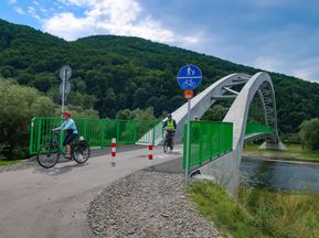 Dunajec Radweg mit Brücke