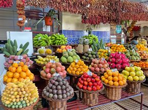 Fruit stall at the Monte market