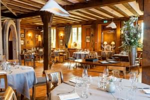 Restaurant im Hotel Logis Le Parc