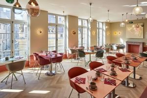Breakfast room