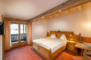 Doppelzimmer mit Balkon