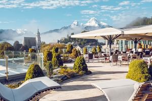 Dachterrasse mit Restaurantbereich