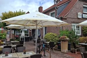 Hotel zu Post Wiesmoor Terrasse