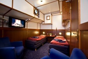 MS Mare fan Fryslan 2-bed-cabin