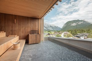 Sauna mit Bergblick Hotel Kristall