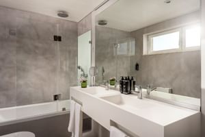 Bathroom Hotel Baia
