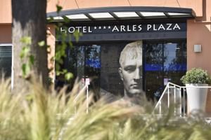 Hotel Plaza Eingangsbereich