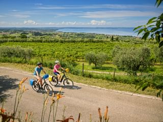 2 cyclists near Cavaion Veronese