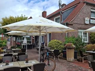 Hotel zu Post Wiesmoor Terrasse