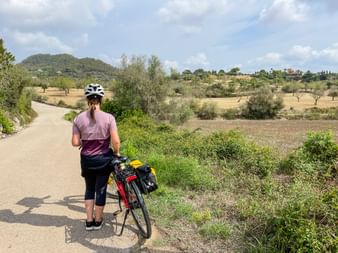 Radfahrerin in Felanitx