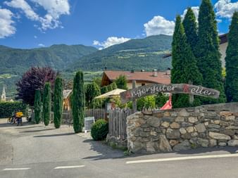 Angerguter Cellar Tavern in Castelbello