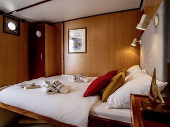 Zweibett-Kabine der MS Azimut