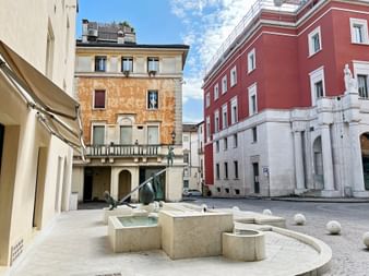 Brunnen auf dem Piazza delle Poste in Vicenza