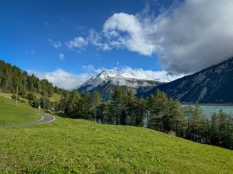Cycle path at Lake Reschen
