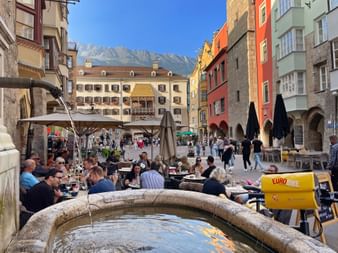 Innsbruck city ,,Goldenes Dachl"