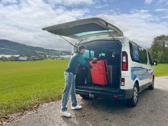 Baggage transfer staff