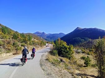 Cyclist Bourolos Pass