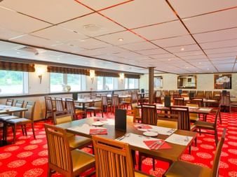 MS Normandie restaurant