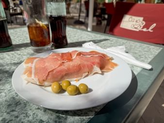 Iberian ham with olives