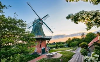 Twin mills