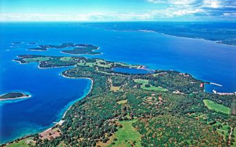 Luftaufnahme der Brijuni Inseln