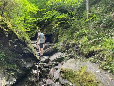 Hiking trail in the Barbarossa Gorge