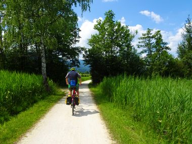 Cycle path to Lake Wolfgangsee