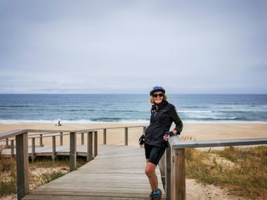 Cyclist on the coast in Figueira