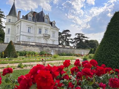 Hotel Aux Lumières de Loire in Mauges-sur-Loire