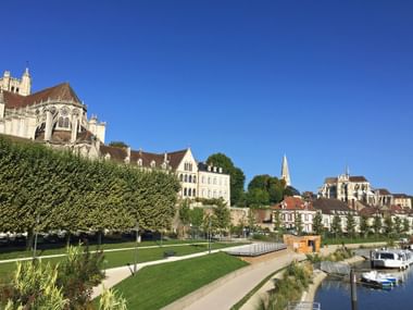 Auxerre mit der Kathedrale Saint Étienne