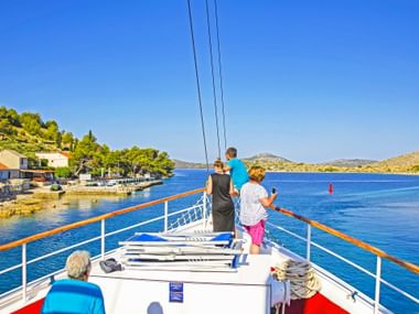 MS Sveti Vid Coast View