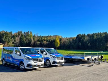 Eurobike Bus mit Anhänger