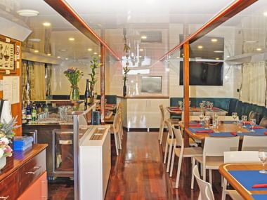 MS Azimut Salon