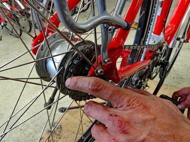 Checking the bicycle chain