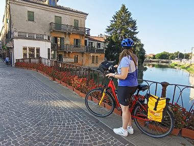 Cyclist in Adria