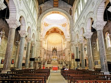 Kirche Saint Martin in Tours von innen